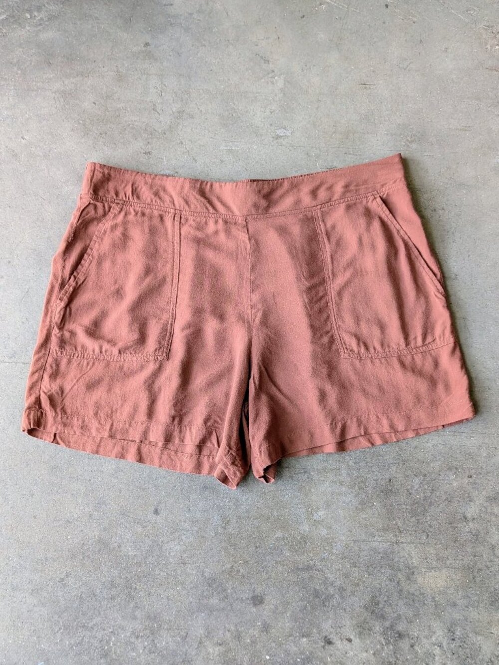 Wildfox Milk Chocolate Brown High Rise Pull-On Shorts size XL